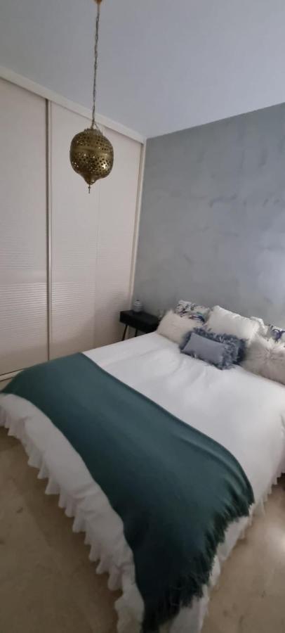 Apartamento La Casita De La Puerta De Carmona Sevilla Exterior foto