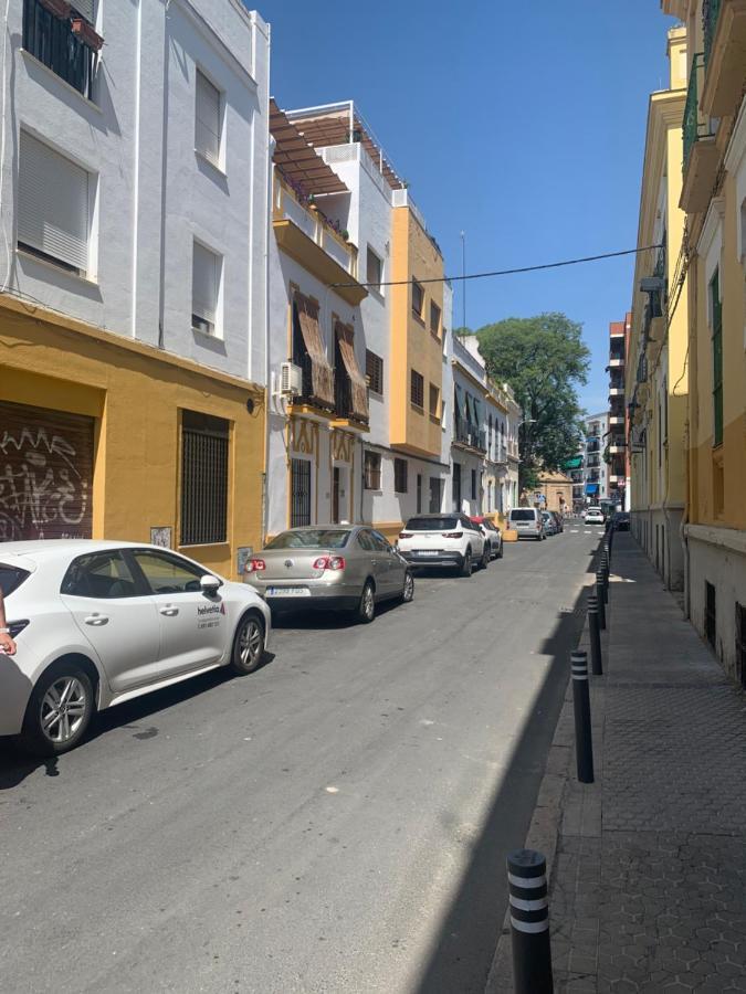 Apartamento La Casita De La Puerta De Carmona Sevilla Exterior foto