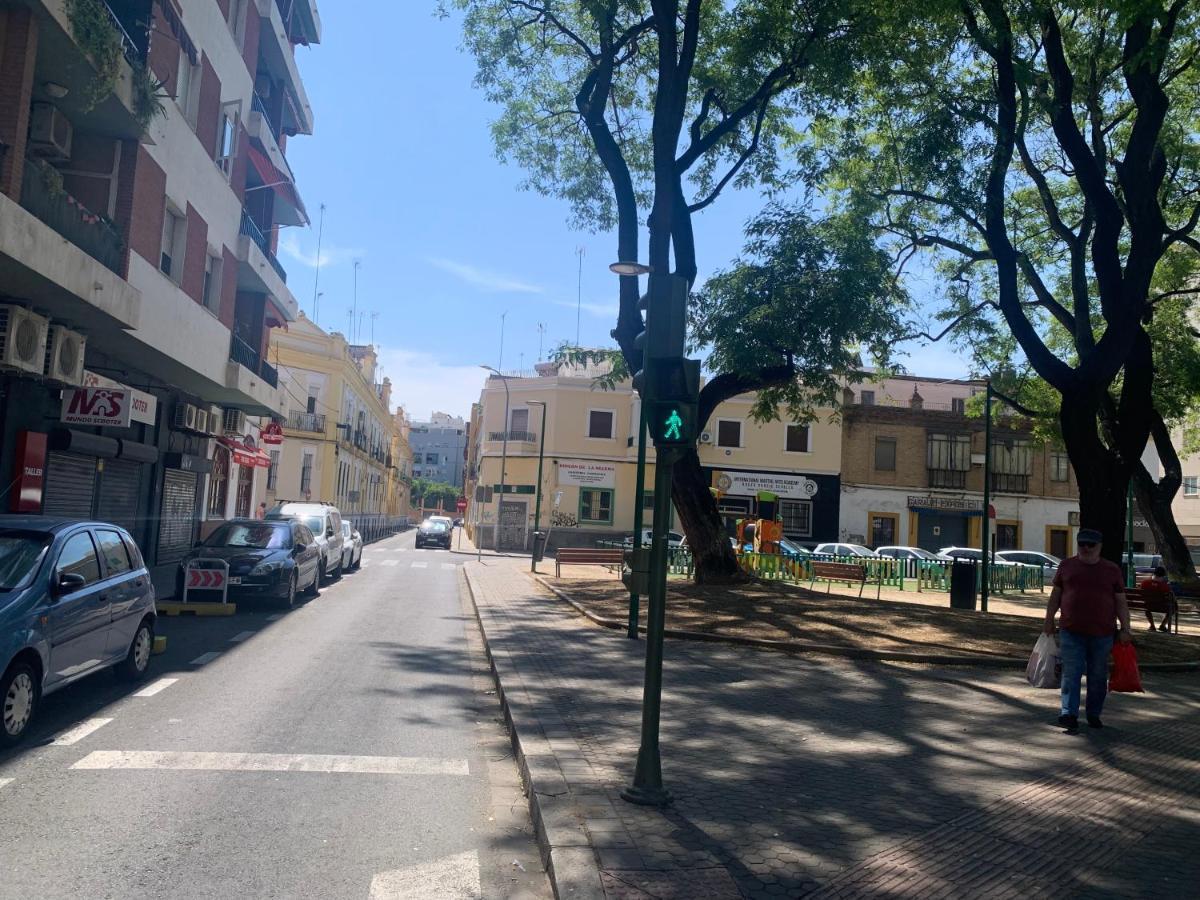 Apartamento La Casita De La Puerta De Carmona Sevilla Exterior foto